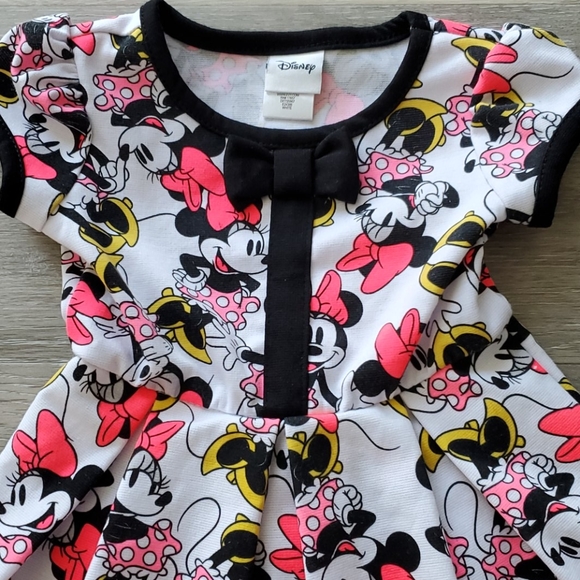 **SOLD**Disney Minnie Mouse Dress - Picture 2 of 4